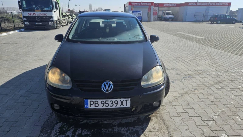 VW Golf 2.0 TDI, снимка 2 - Автомобили и джипове - 49232125