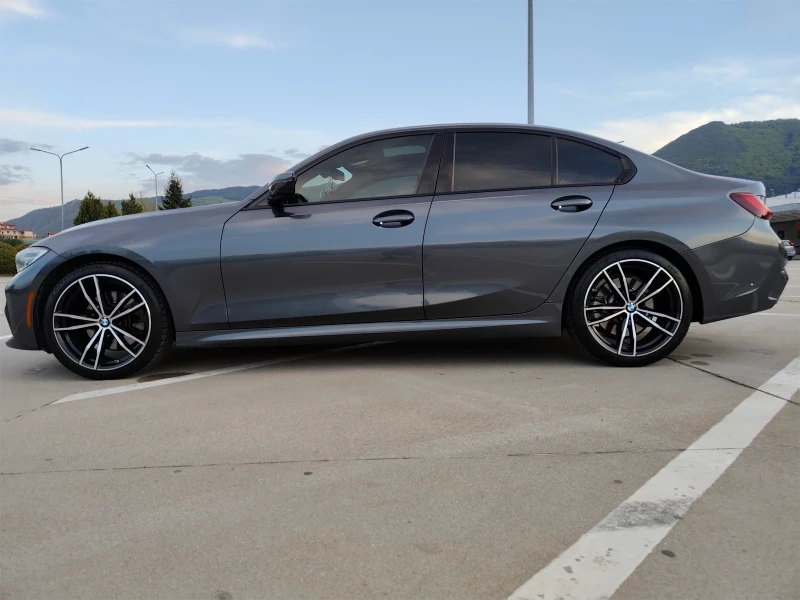BMW 330 Xdrive M sport /shadow line/, снимка 3 - Автомобили и джипове - 52388852