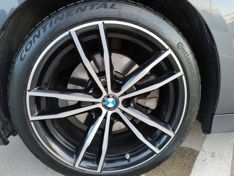 BMW 330 Xdrive M sport /shadow line/, снимка 7 - Автомобили и джипове - 52388852