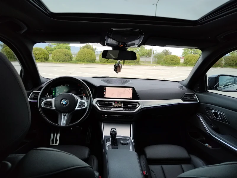 BMW 330 Xdrive M sport /shadow line/, снимка 8 - Автомобили и джипове - 52388852