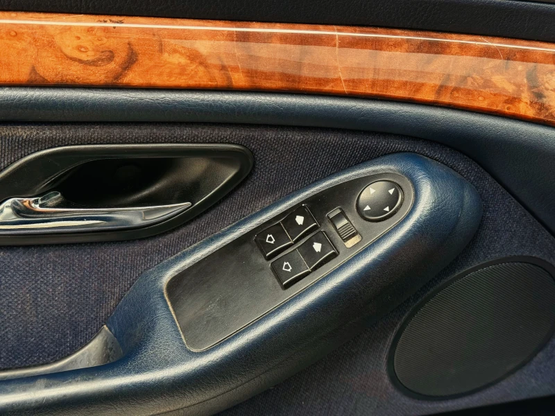 BMW 520, снимка 12 - Автомобили и джипове - 51949803