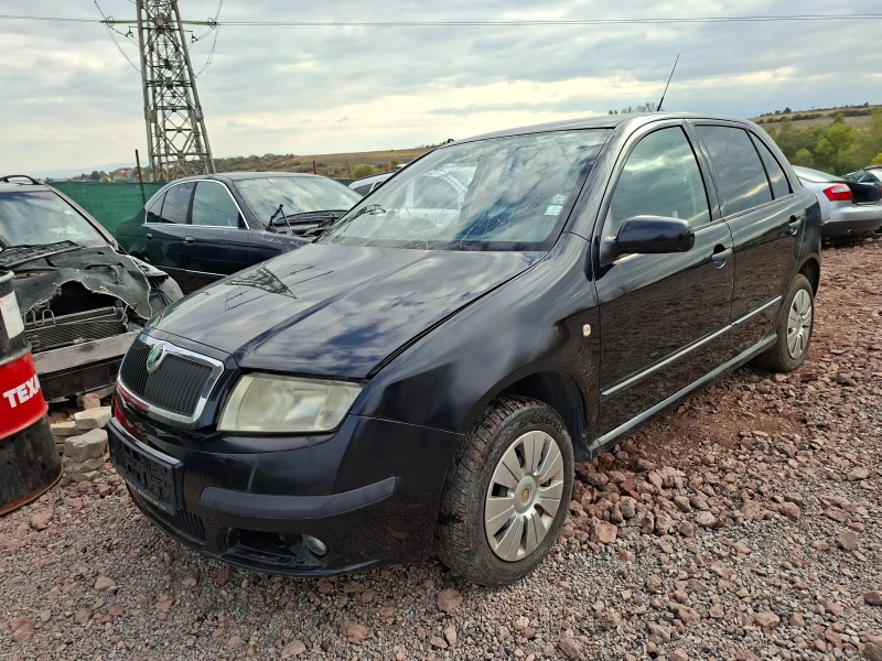 Skoda Fabia 1.2 3 цилиндъра , снимка 2 - Автомобили и джипове - 52041666