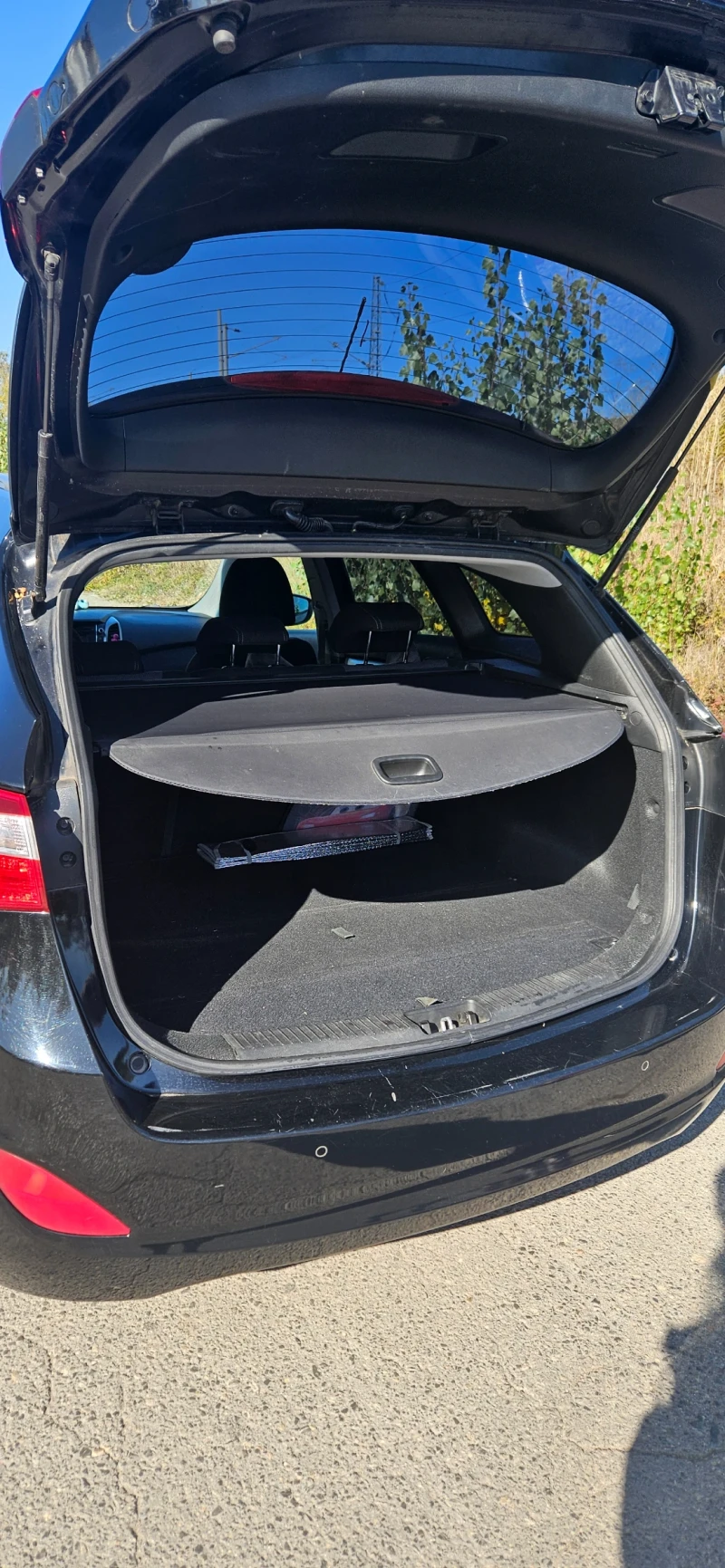 Hyundai I30 1.7 CRDI, снимка 13 - Автомобили и джипове - 52264127