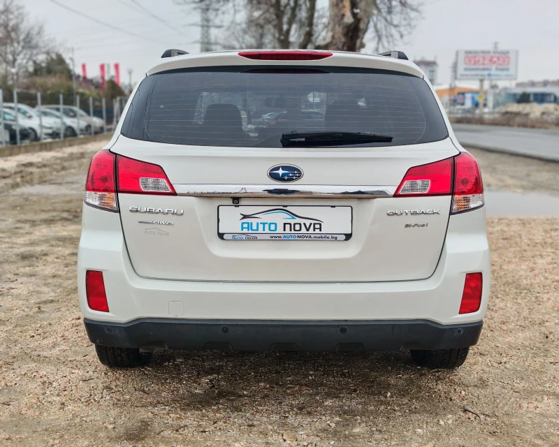 Subaru Outback 2.5 167 К.С. АВТОМАТ!BIFUEL! , снимка 6 - Автомобили и джипове - 53387823
