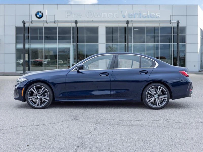 BMW 330 xDrive AWD* АвтоКредит* (Цена до БГ) , снимка 3 - Автомобили и джипове - 53396562