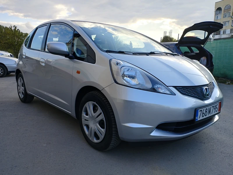 Honda Jazz 1, 2