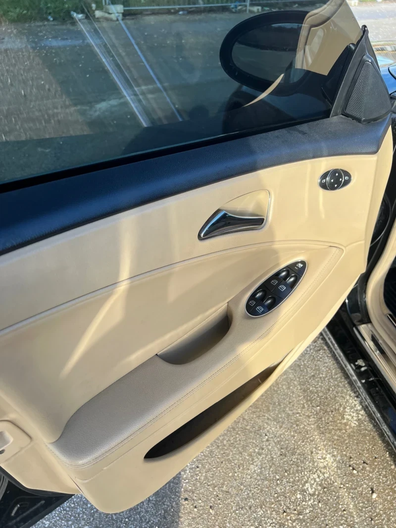 Mercedes-Benz CLS 320, снимка 10 - Автомобили и джипове - 56683905