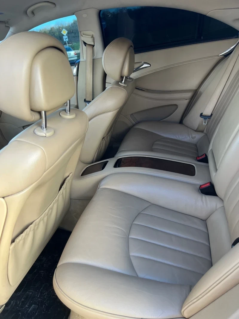 Mercedes-Benz CLS 320, снимка 8 - Автомобили и джипове - 56683905