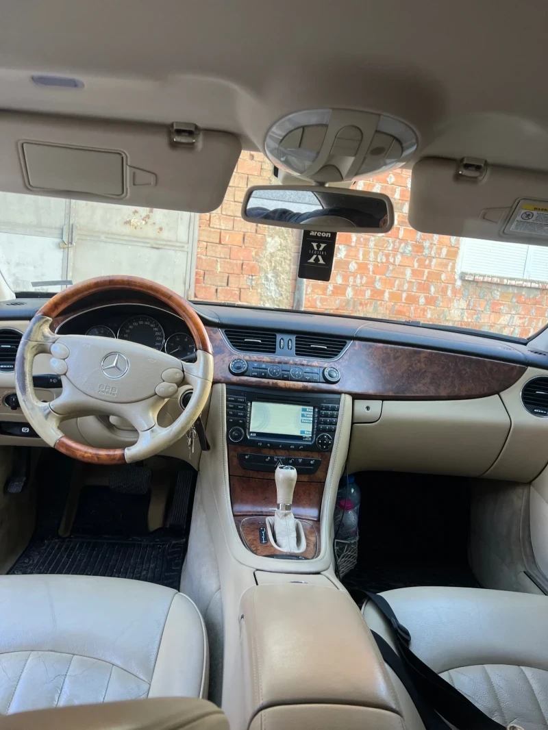 Mercedes-Benz CLS 320, снимка 7 - Автомобили и джипове - 56683905