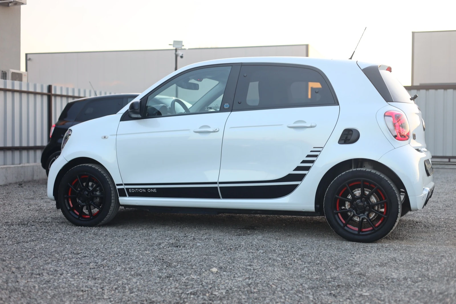 Smart Forfour EQ Edition ONE #BRABUS #VOLL LED #Leder #PANORAMA - изображение 3