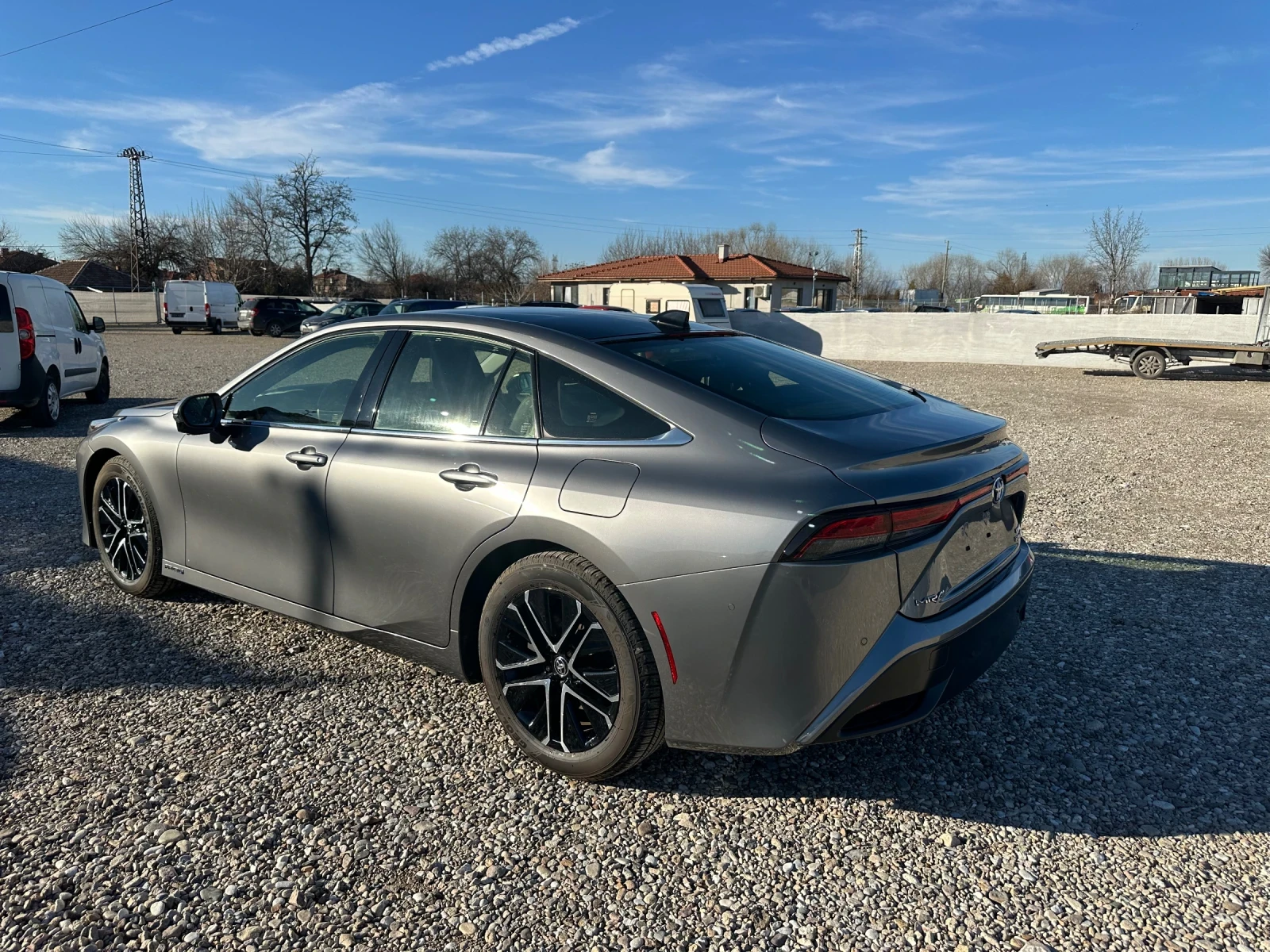 Toyota Mirai Limited - изображение 4