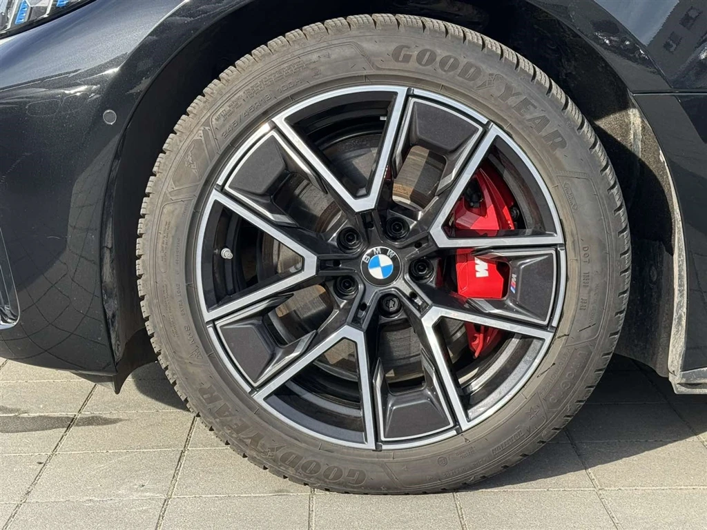 BMW i4 M50 xDrive Гран Купе - изображение 5