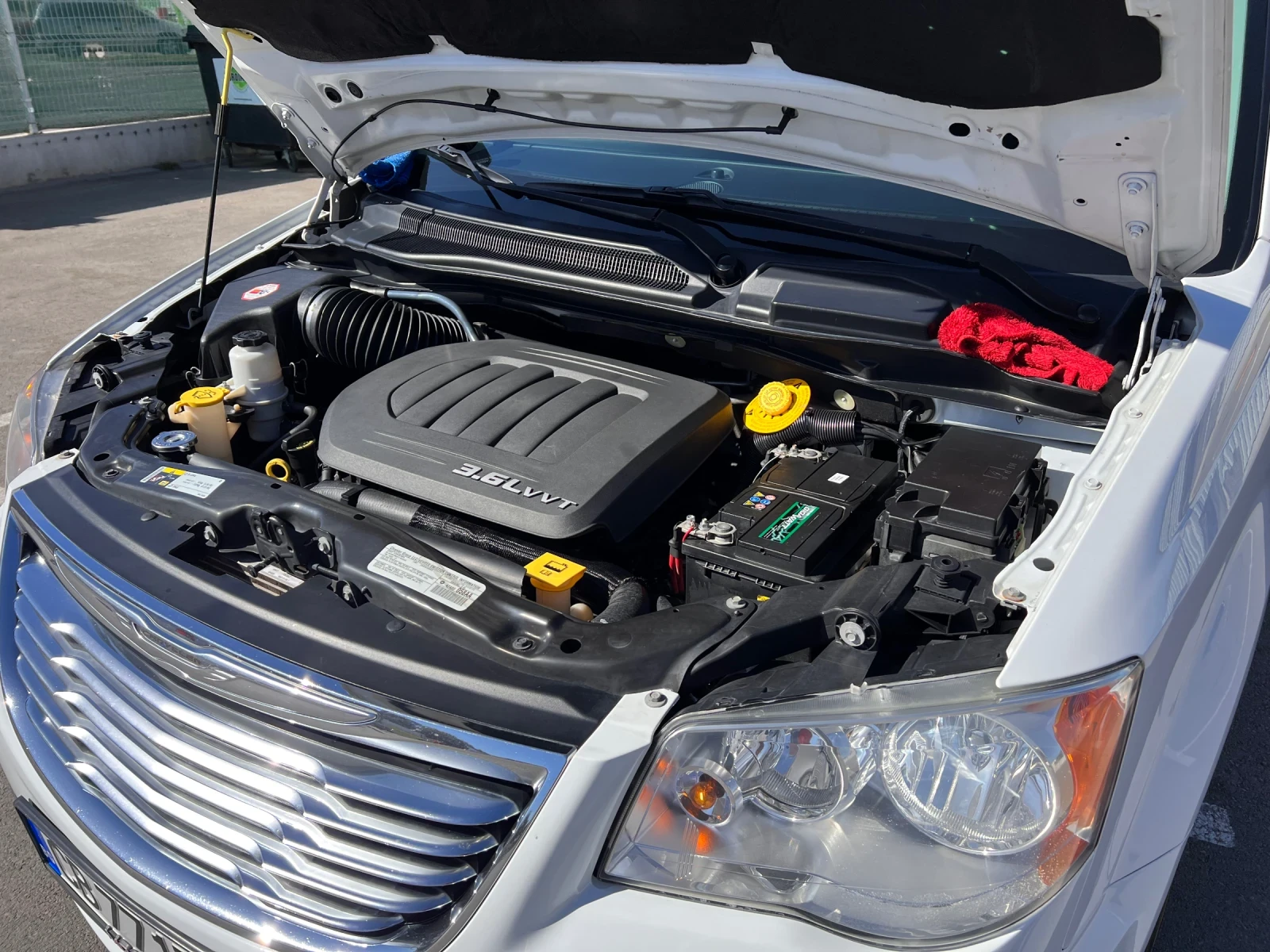 Chrysler Town and Country  - изображение 4