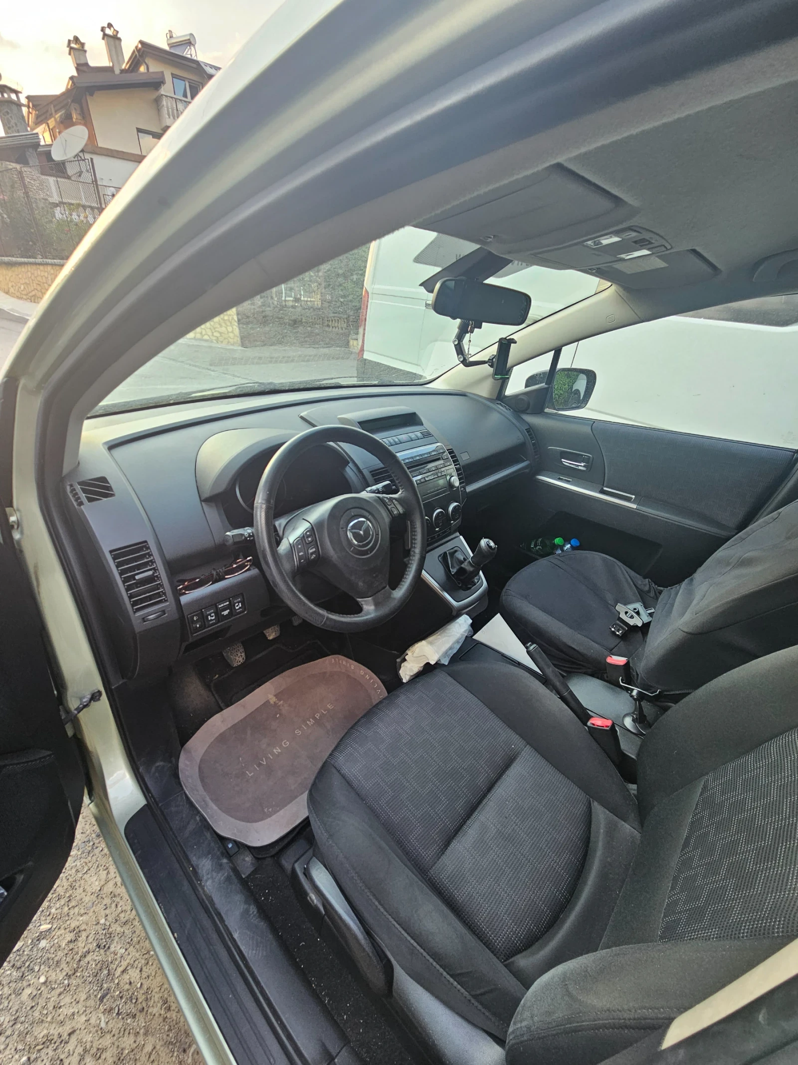 Mazda 5  - изображение 5