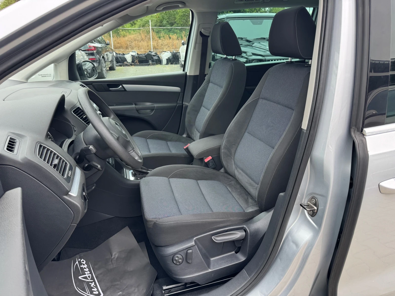 VW Sharan 2.0TDI#LED#PANORAMA#ЕЛ.ВРАТИ#АВТОМАТ#АВТОПИЛОТ - изображение 8