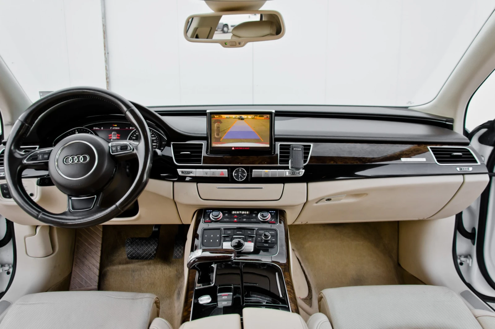 Audi A8 4.2 TDI FULL LED* BOSE* ОБДУХВАНЕ - изображение 9