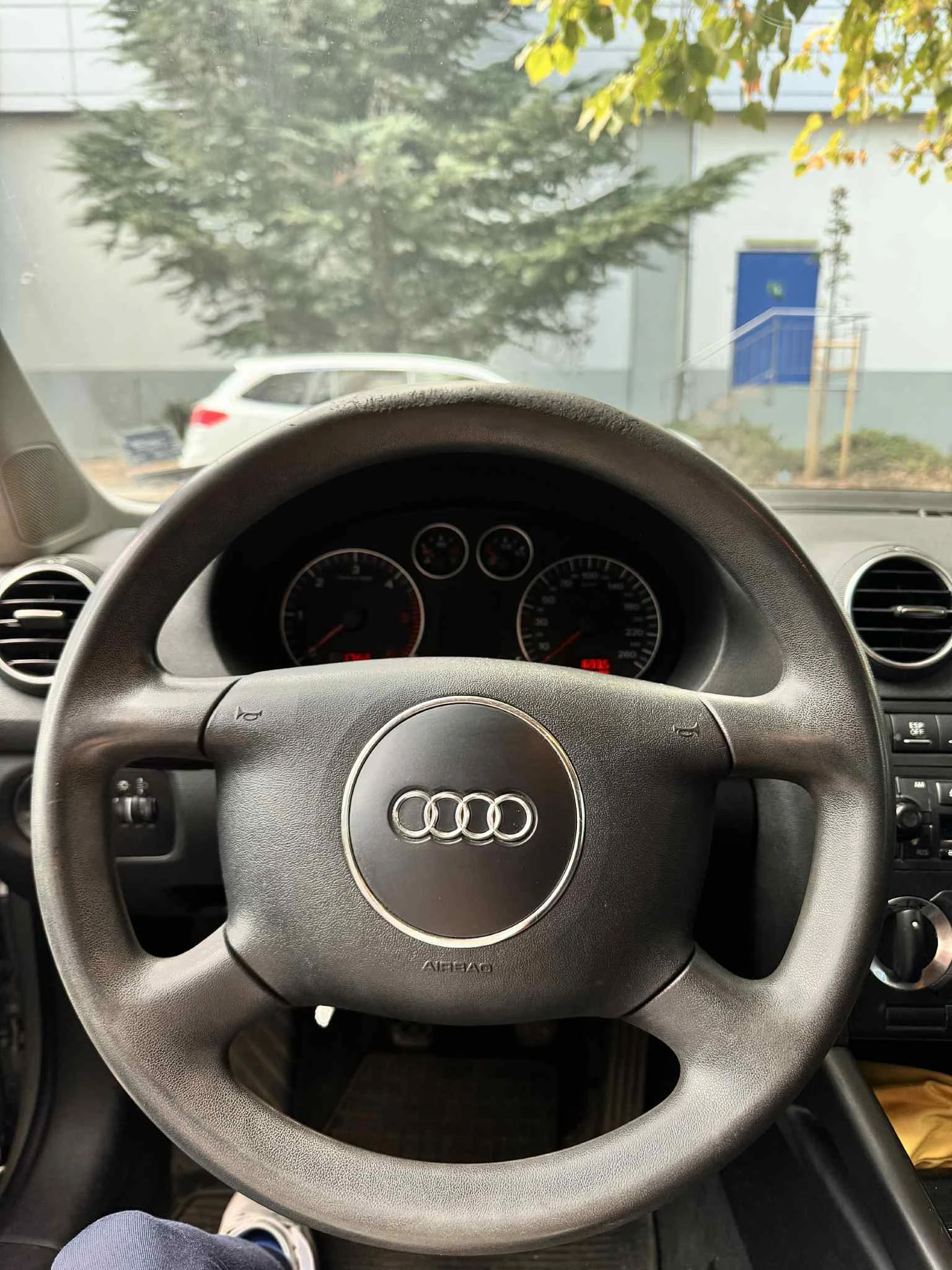 Audi A3 1.9 - изображение 4