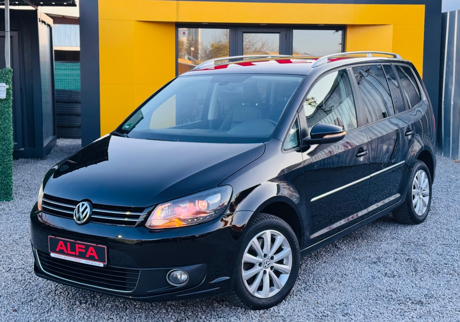 VW Touran 1.4TSI/./KAMERA/TEMPOMAT/NEW TUV//// | Mobile.bg   3
