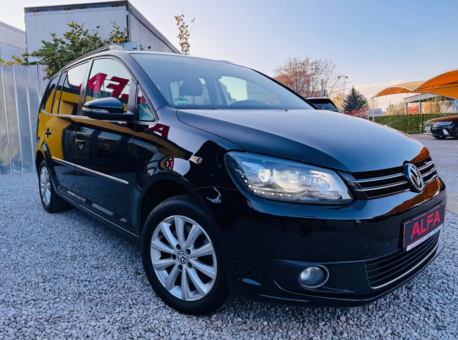 VW Touran 1.4TSI/./KAMERA/TEMPOMAT/NEW TUV//// | Mobile.bg   5