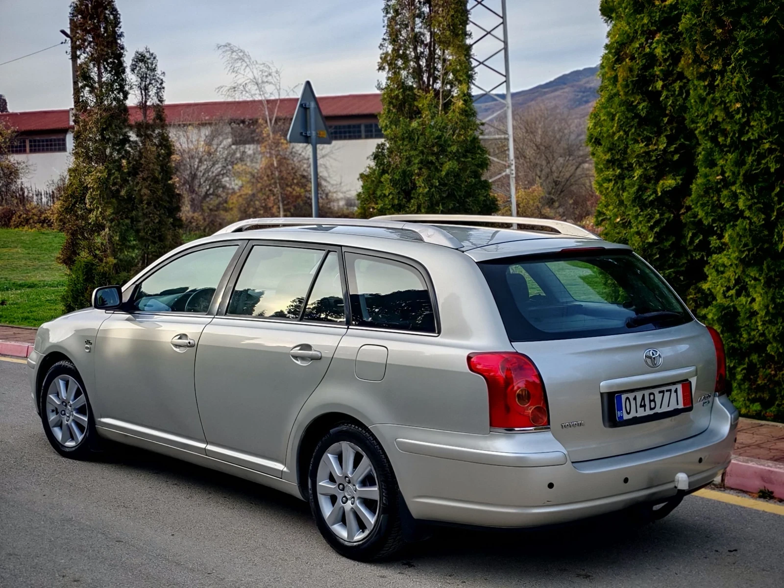 Toyota Avensis 2.0D4D(116)* COMFORT-EDITION*  *  | Mobile.bg   4