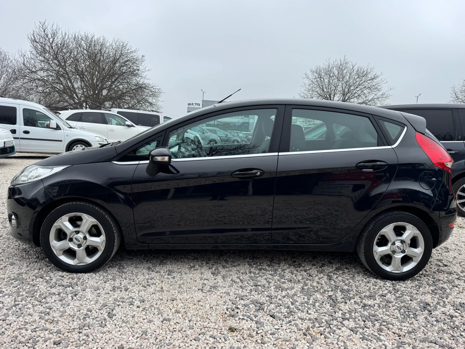 Ford Fiesta TITAN NEW  - изображение 4