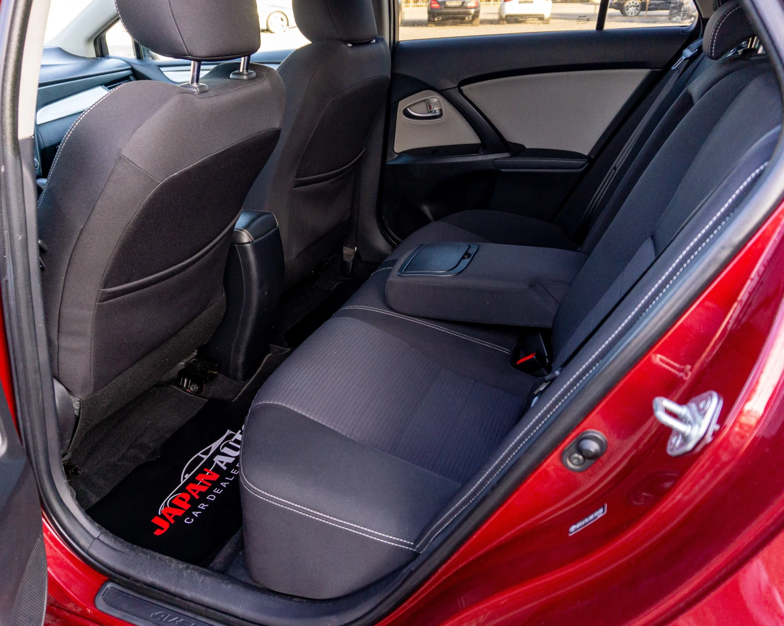 Toyota Avensis 1.8 VVTI | 2nd Facelift | Automat | � ��������! | Mobile.bg � ����������� 14