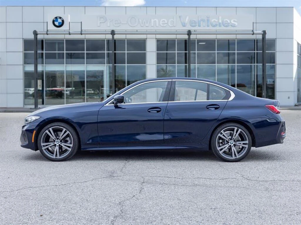 BMW 330 xDrive AWD* АвтоКредит* (Цена до БГ)  - изображение 3