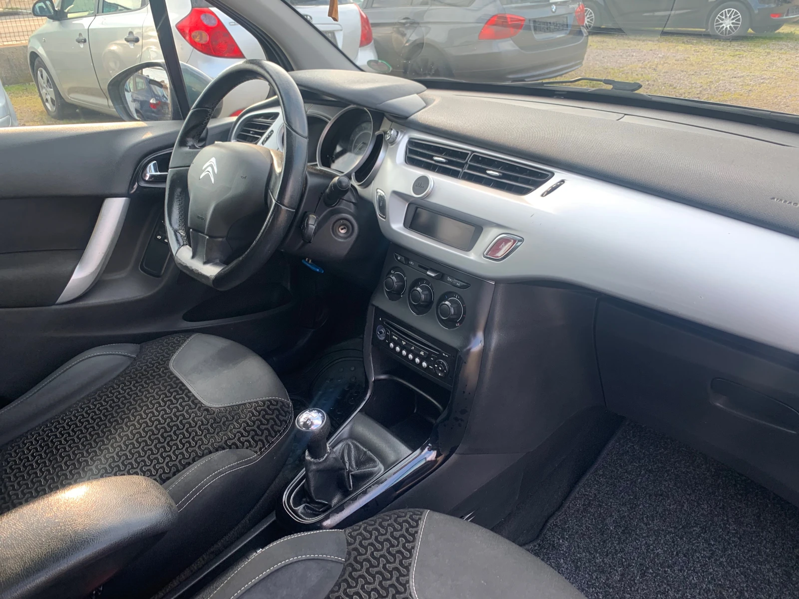 Citroen C3 1.2i �������� | Mobile.bg � ����������� 12