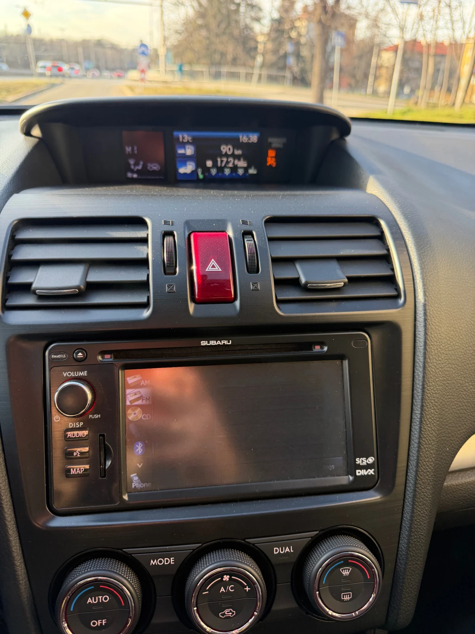 Subaru XV 2.0AWD, снимка 12 - Автомобили и джипове - 53784931