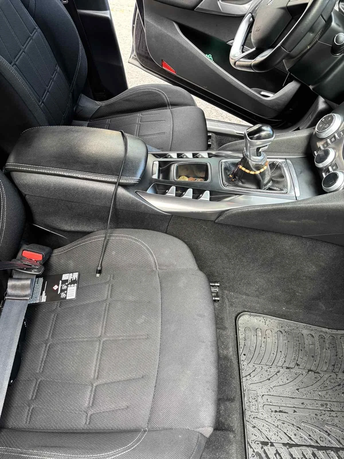Citroen DS5 1.6, снимка 12 - Автомобили и джипове - 54375438