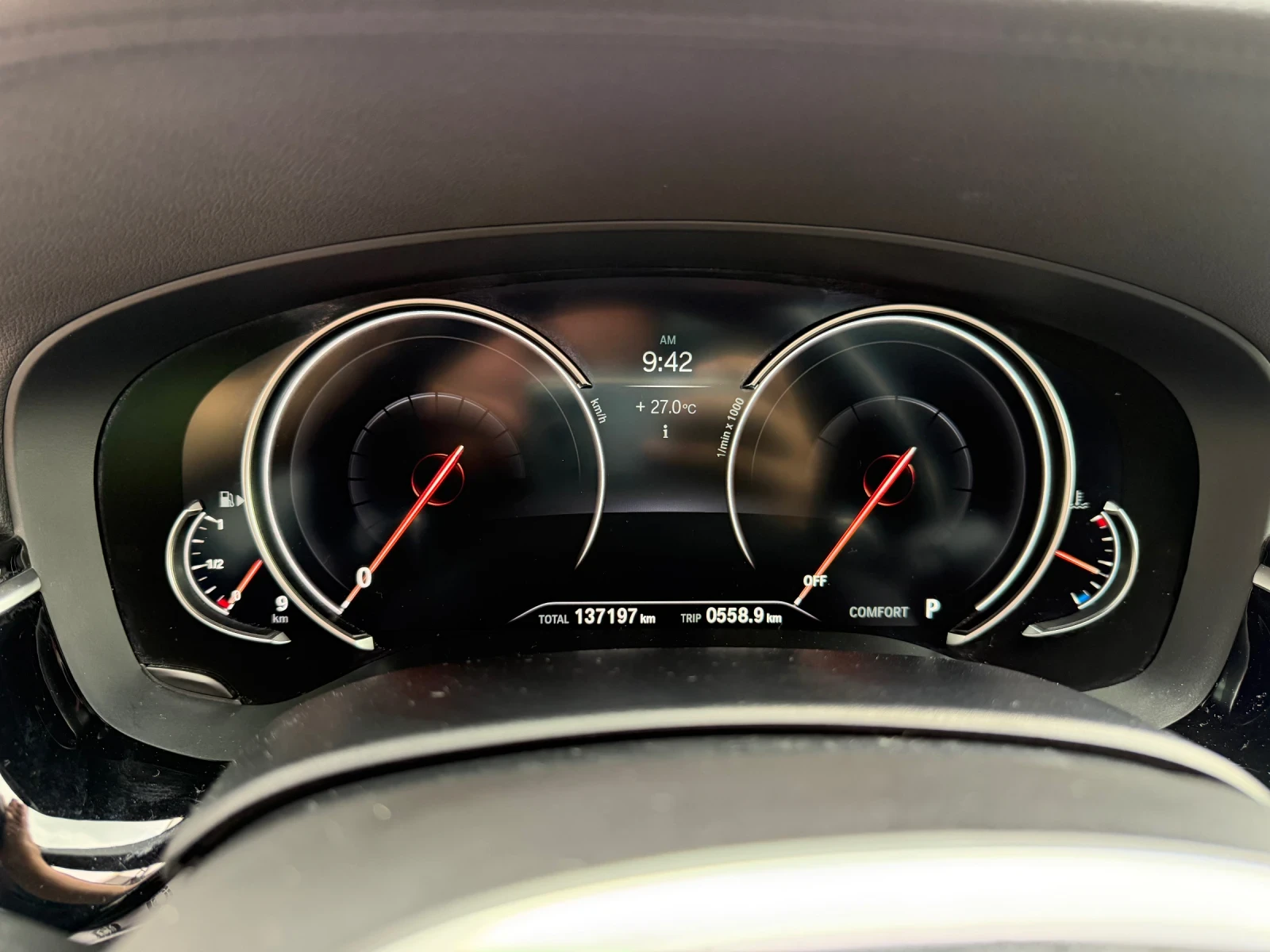 BMW 540 M-pack xDrive, снимка 16 - Автомобили и джипове - 54793413