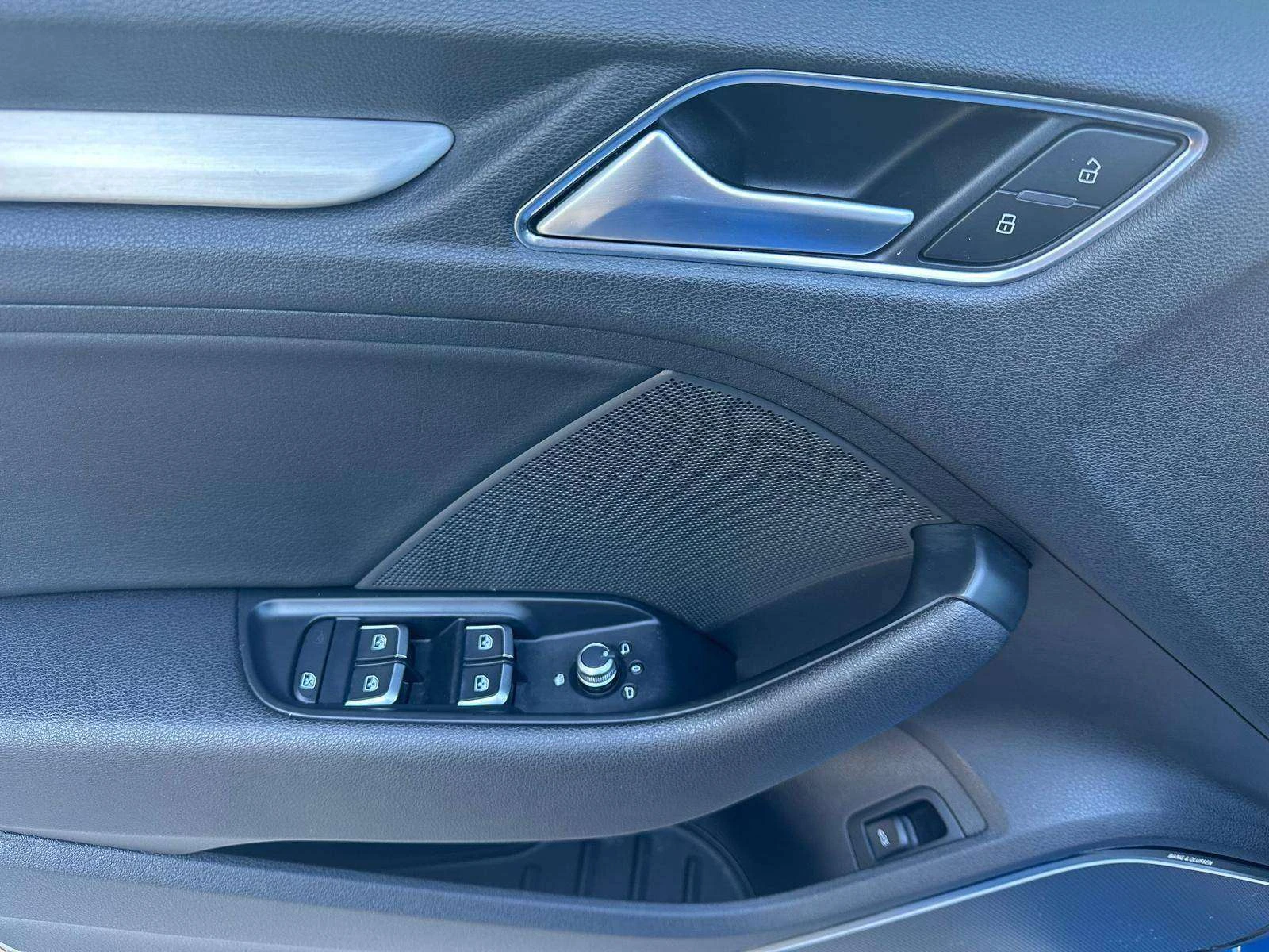 Audi S3 ИНТЕЙК / ПАНОРАМА / КАРПЛЕЙ / ЦЕНА ДО БГ , снимка 11 - Автомобили и джипове - 54986709