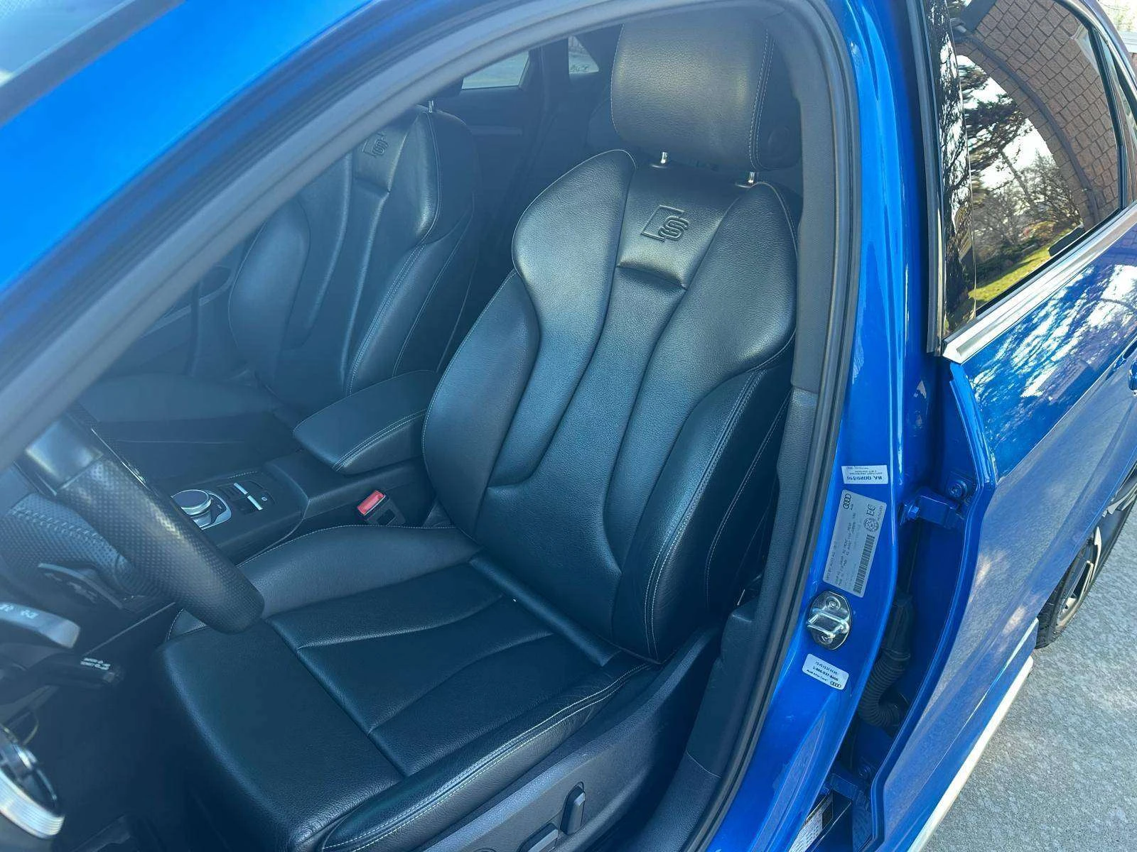 Audi S3 ИНТЕЙК / ПАНОРАМА / КАРПЛЕЙ / ЦЕНА ДО БГ , снимка 13 - Автомобили и джипове - 54986709