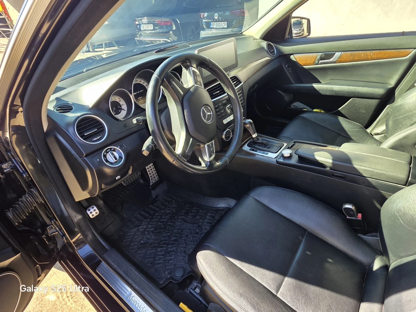 Mercedes-Benz C 180, снимка 13 - Автомобили и джипове - 54993694