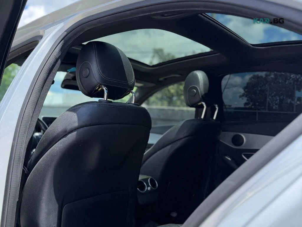 Mercedes-Benz C 300 4MATIC* AвтоКредит* (ЦЕНА ДО БГ), снимка 9 - Автомобили и джипове - 55003614