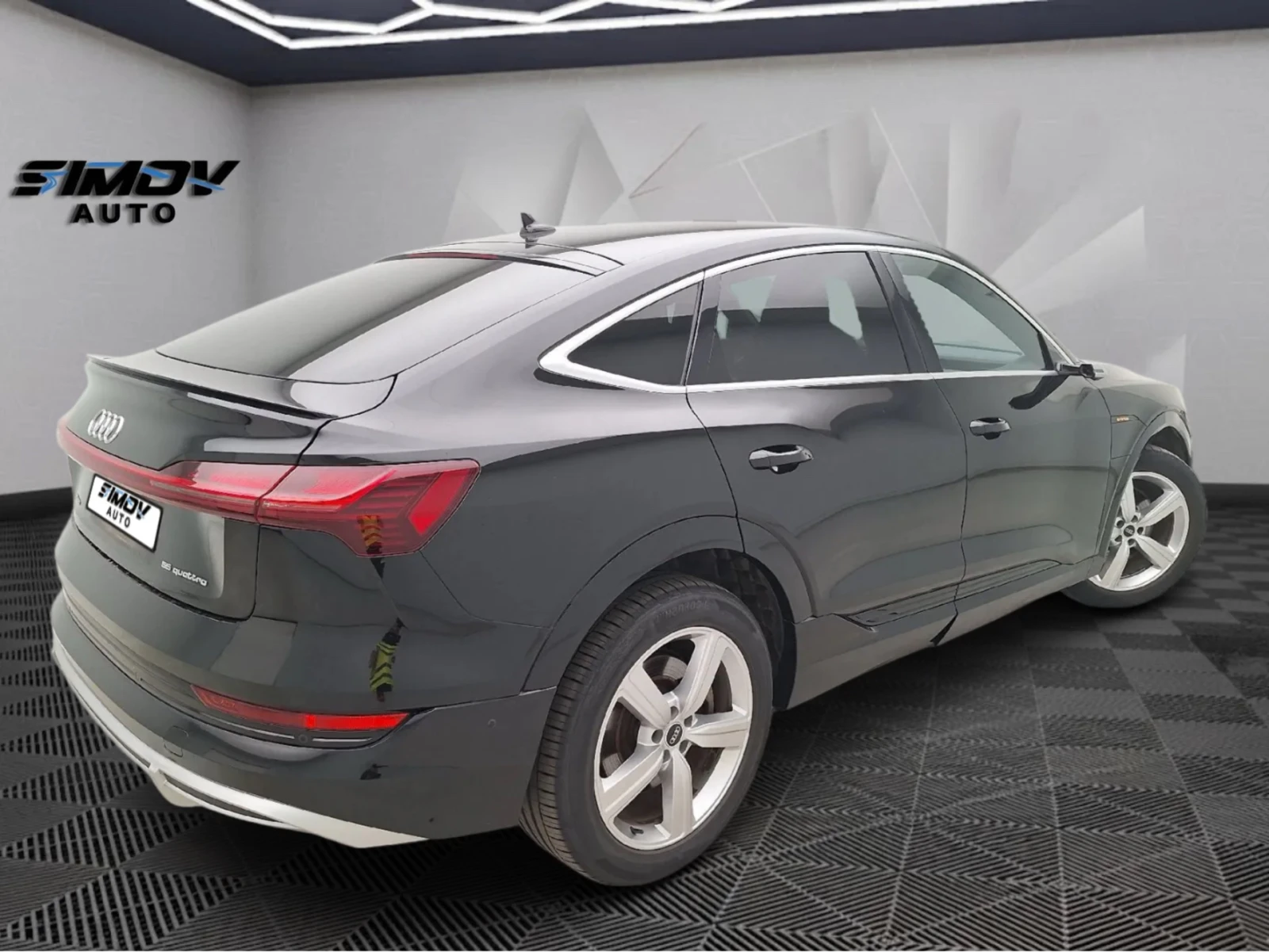 Audi E-Tron 55 SPORTBACK S-LINE 95KWH 408КС. КАМЕРИ 360 КОЖА, снимка 2 - Автомобили и джипове - 55440978
