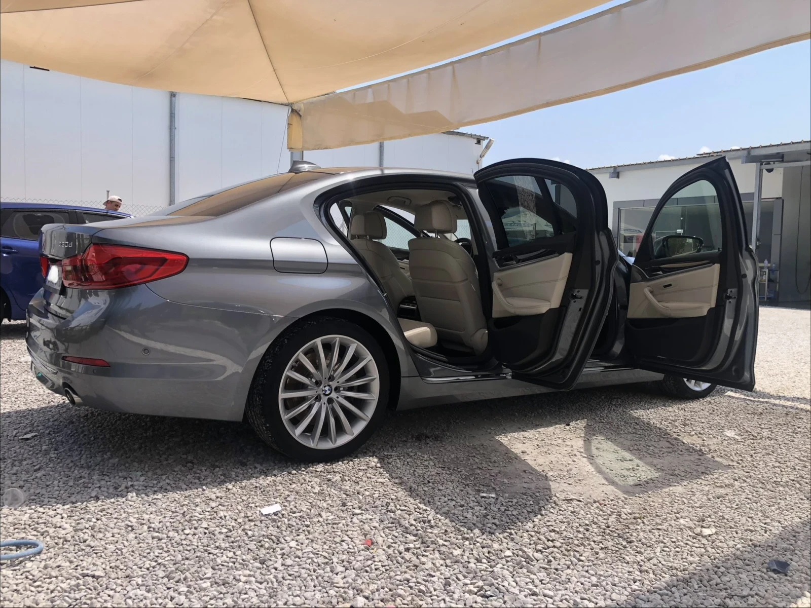 BMW 530 Luxury line X Drive, снимка 7 - Автомобили и джипове - 55974828