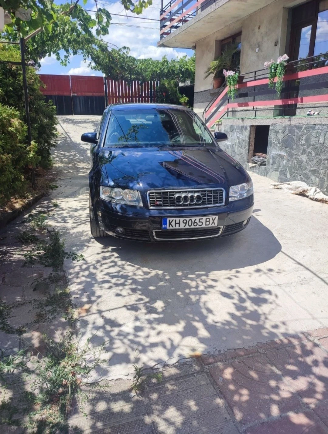 Audi A4 1.8T Quattro 6 скорости ГАЗ -БЕНЗИН