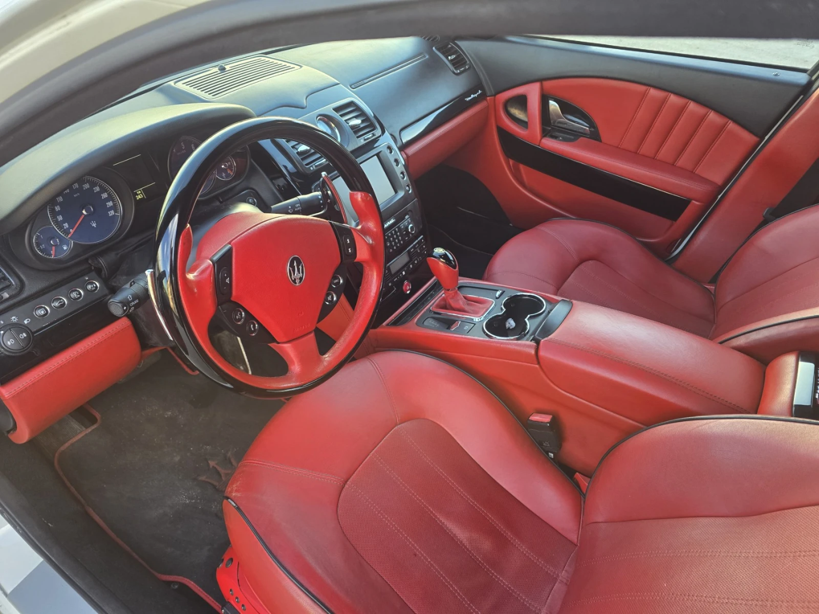 Maserati Quattroporte, снимка 9 - Автомобили и джипове - 56469882