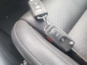 VW Tiguan WOLFSBURG EDITION * ПОДГРЕВИ* 2 КЛЮЧА* CARFAX * , снимка 8