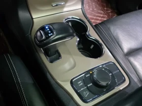 Jeep Cherokee 3.0 Diesel Limited - САМО 30% АВАНС, снимка 17