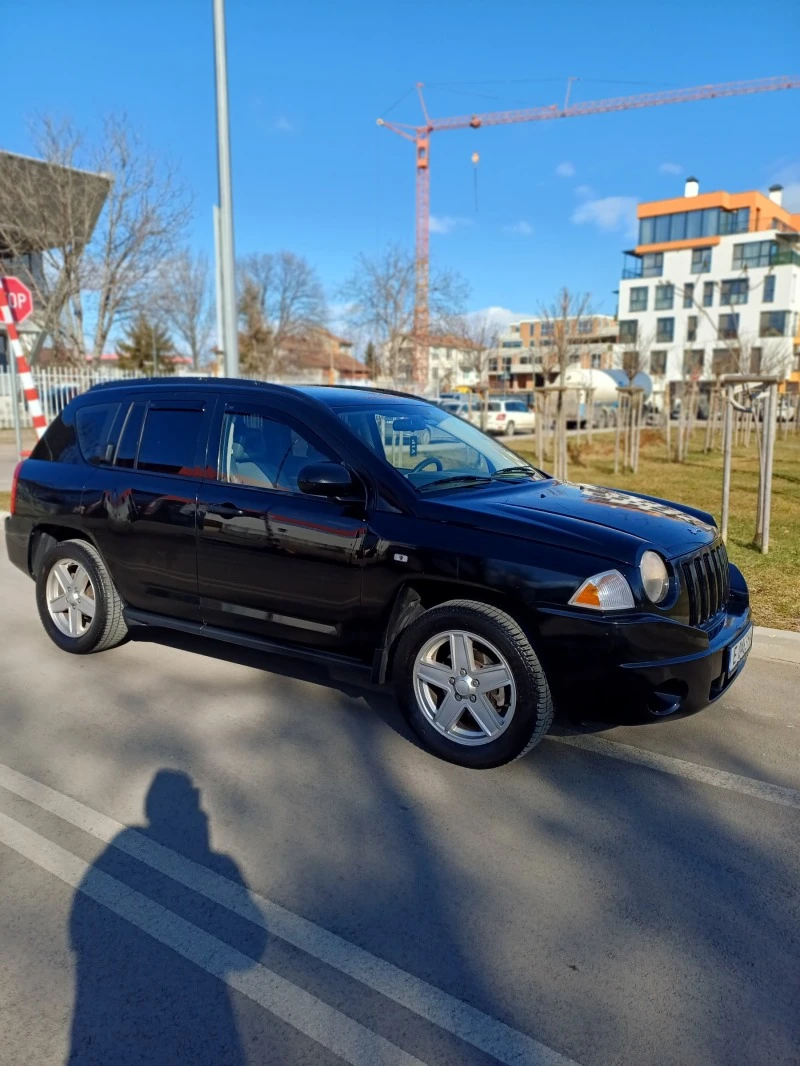 Jeep Compass 2.0 CRD 4WD КЛИМАТИК , снимка 8 - Автомобили и джипове - 48253116