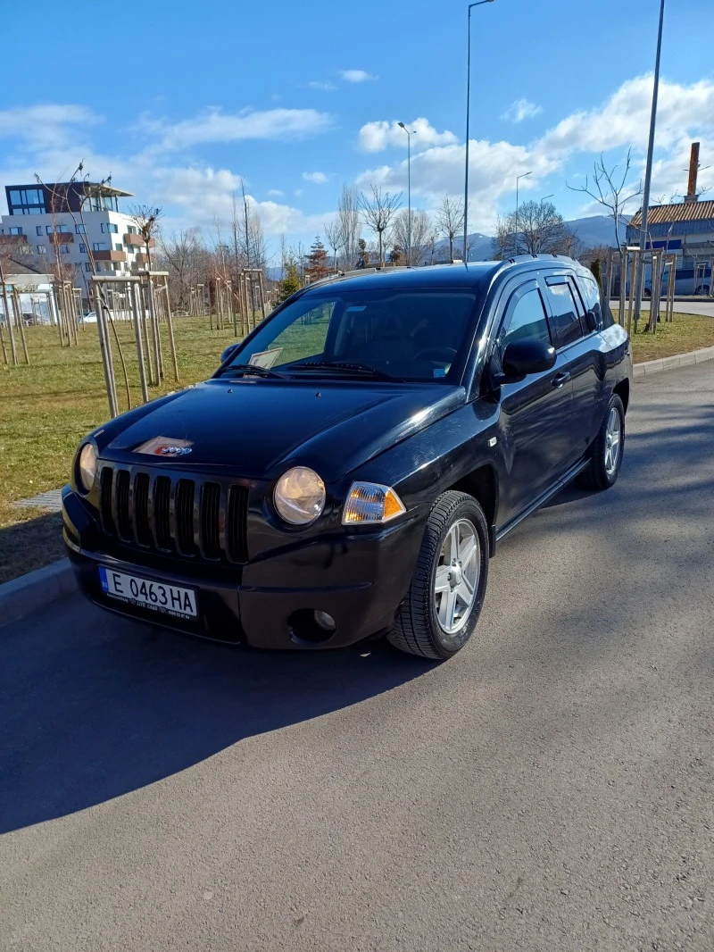 Jeep Compass 2.0 CRD 4WD КЛИМАТИК , снимка 1 - Автомобили и джипове - 48253116