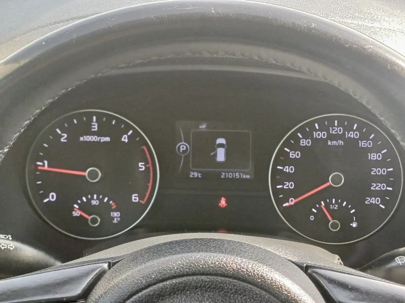 Kia Sportage, снимка 10 - Автомобили и джипове - 50176805