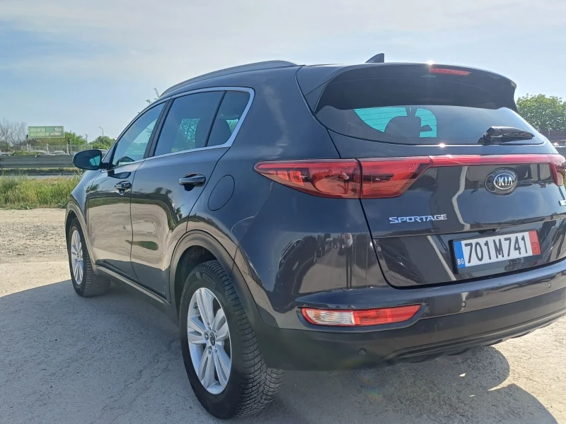 Kia Sportage, снимка 6 - Автомобили и джипове - 50176805