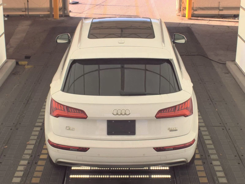 Audi Q5 2.0T* PREMIUM* PLUS* MATRIX* ДИГИТАЛНО* ТАБЛО* 360, снимка 6 - Автомобили и джипове - 52835458