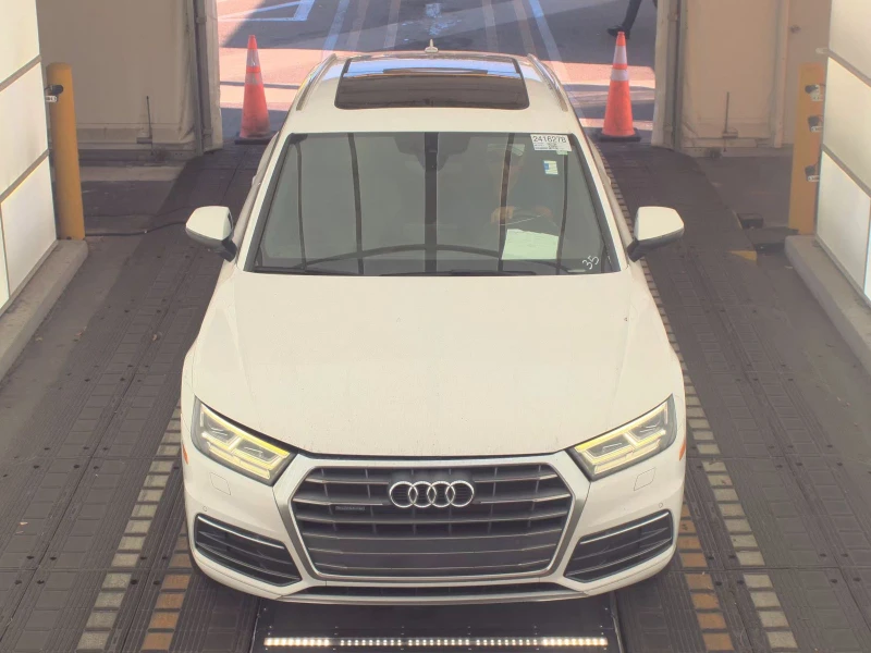 Audi Q5 2.0T* PREMIUM* PLUS* MATRIX* ДИГИТАЛНО* ТАБЛО* 360, снимка 5 - Автомобили и джипове - 52835458