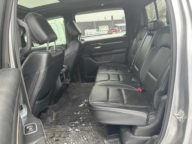 Dodge RAM 1500 * Sport * CARFAX * БЕЗ ПЪРВОНАЧАЛНА ВНОСКА, снимка 11 - Автомобили и джипове - 52828845