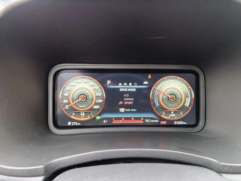 Hyundai Kona 39, 2KWH, снимка 13 - Автомобили и джипове - 53277791