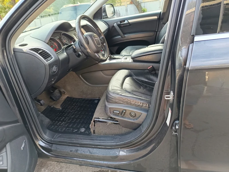 Audi Q7, снимка 14 - Автомобили и джипове - 53408436